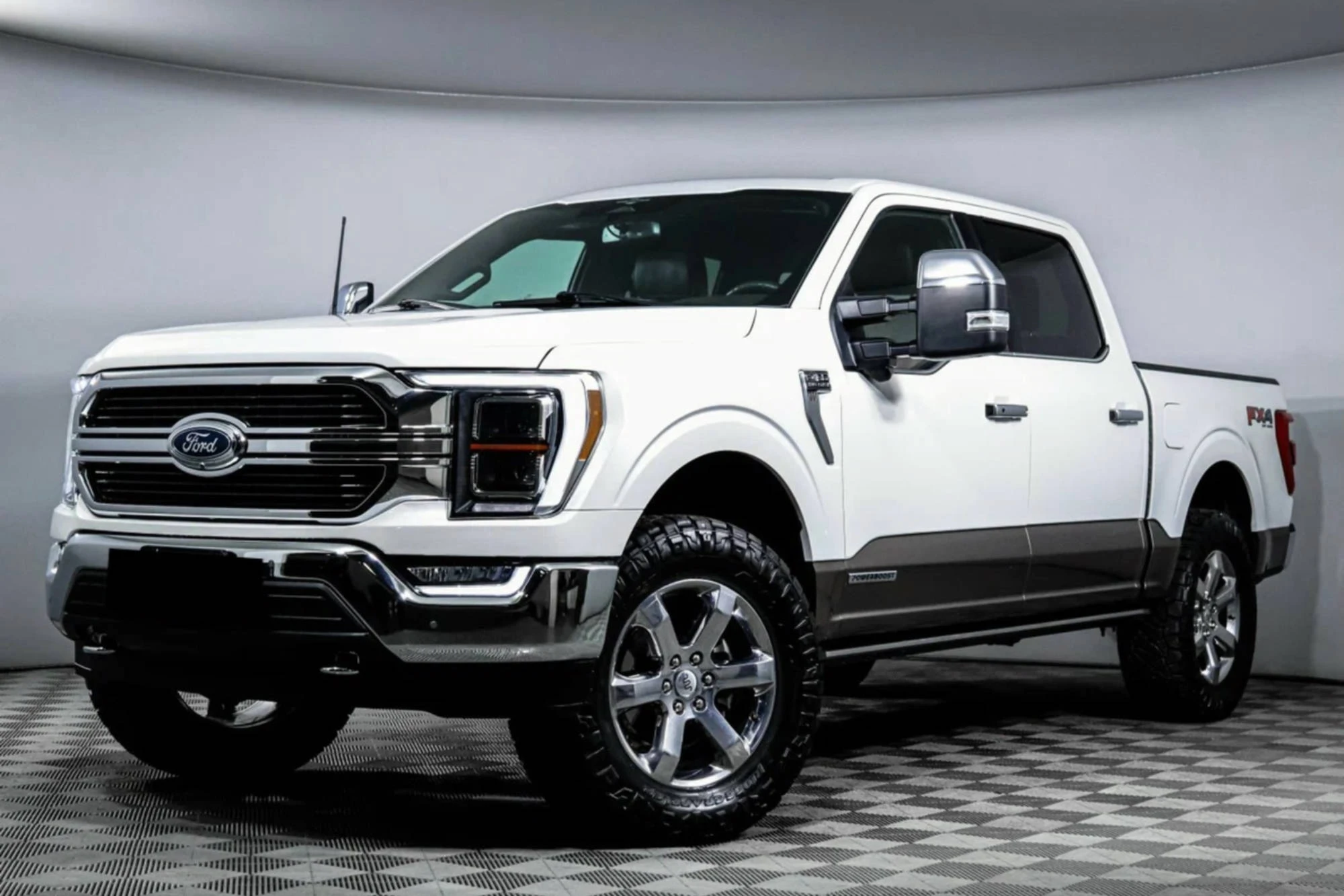 Ford F-150 White