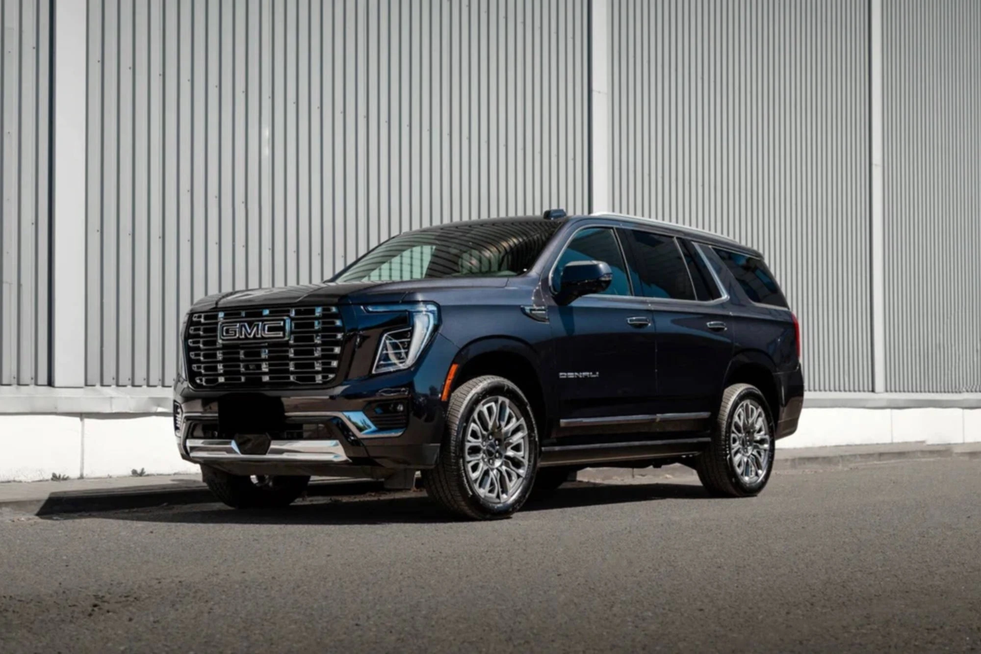 GMC Yukon Denali Nero