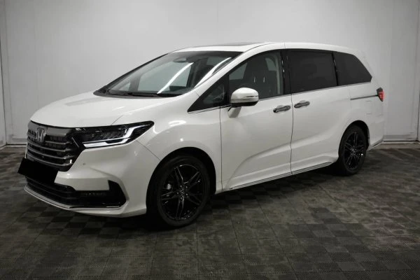 Honda Odyssey Weiß