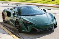 McLaren Artura Coupe Green