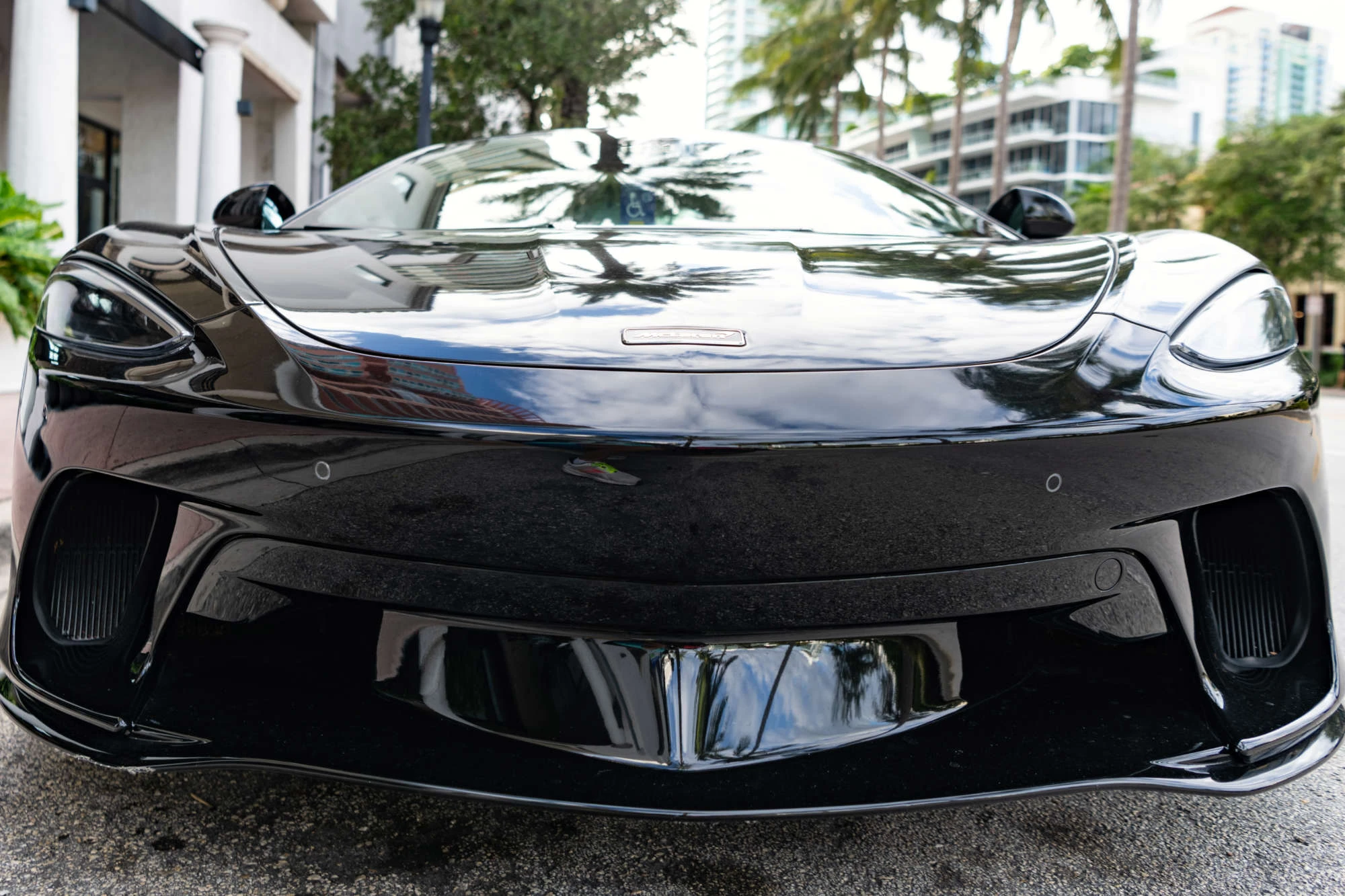 McLaren GT Preto