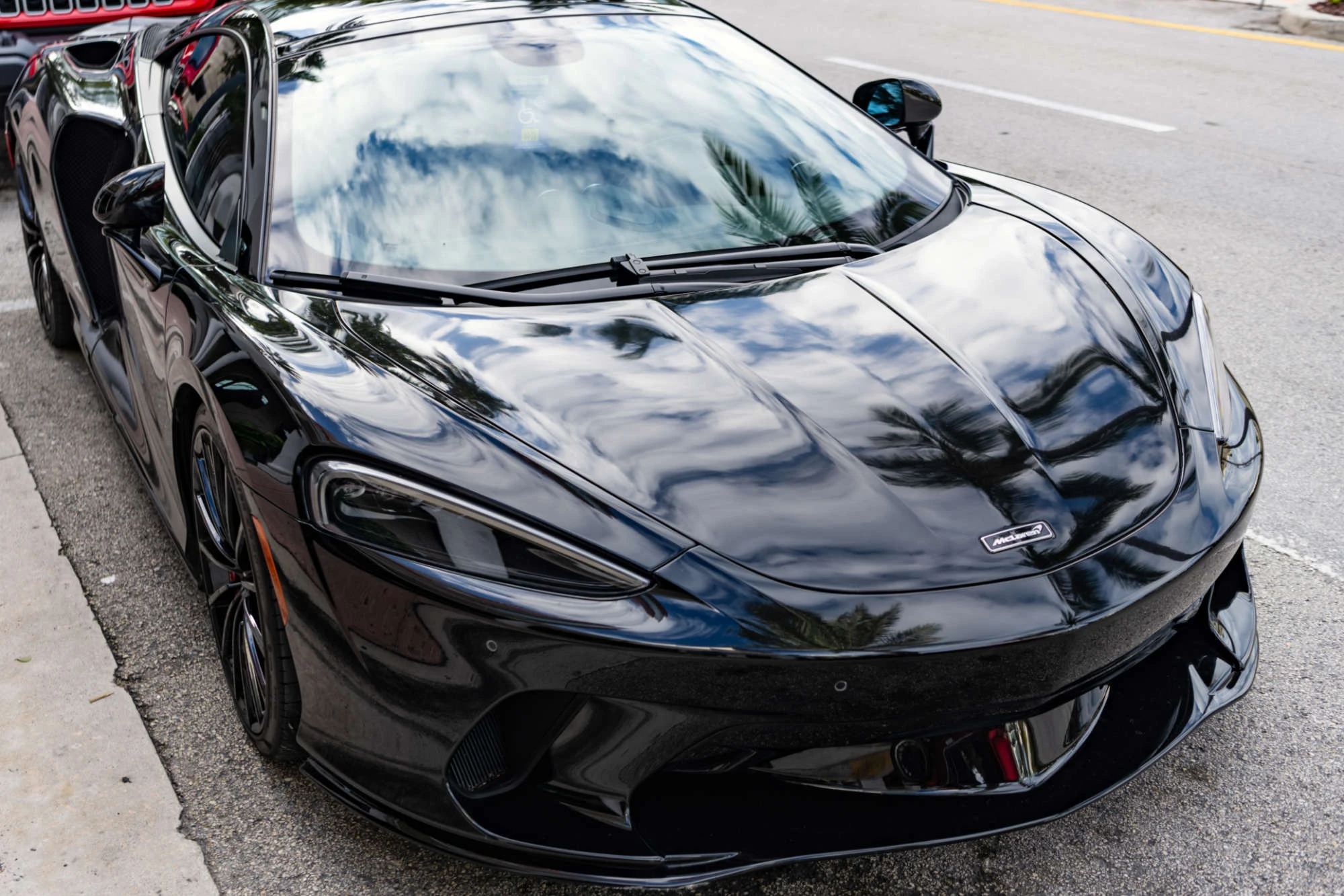 McLaren GT Preto