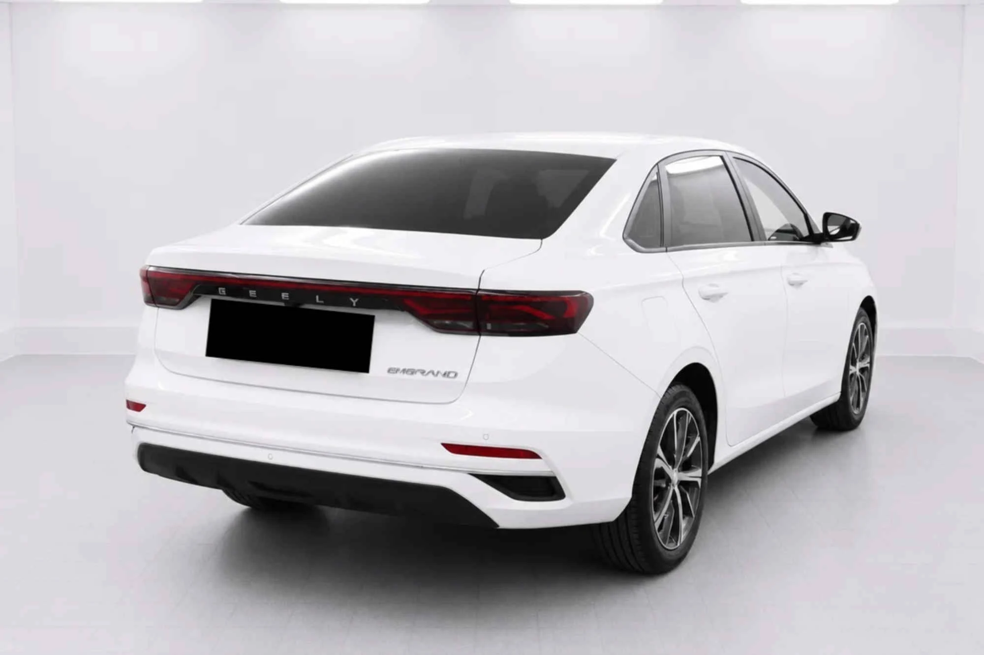 Geely Emgrand II Blanc