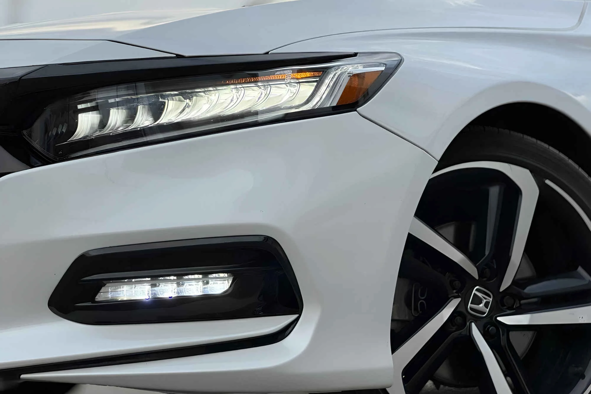 Honda Accord White