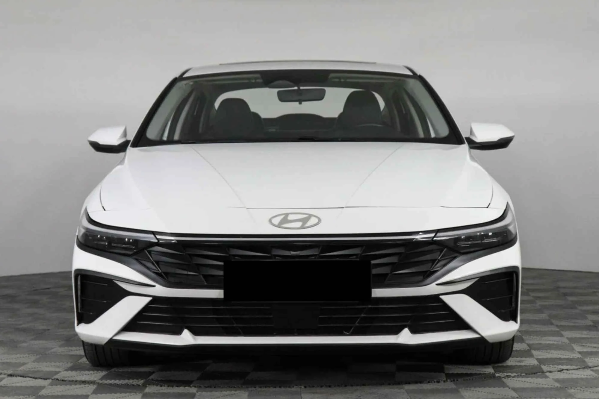 Hyundai Elantra White