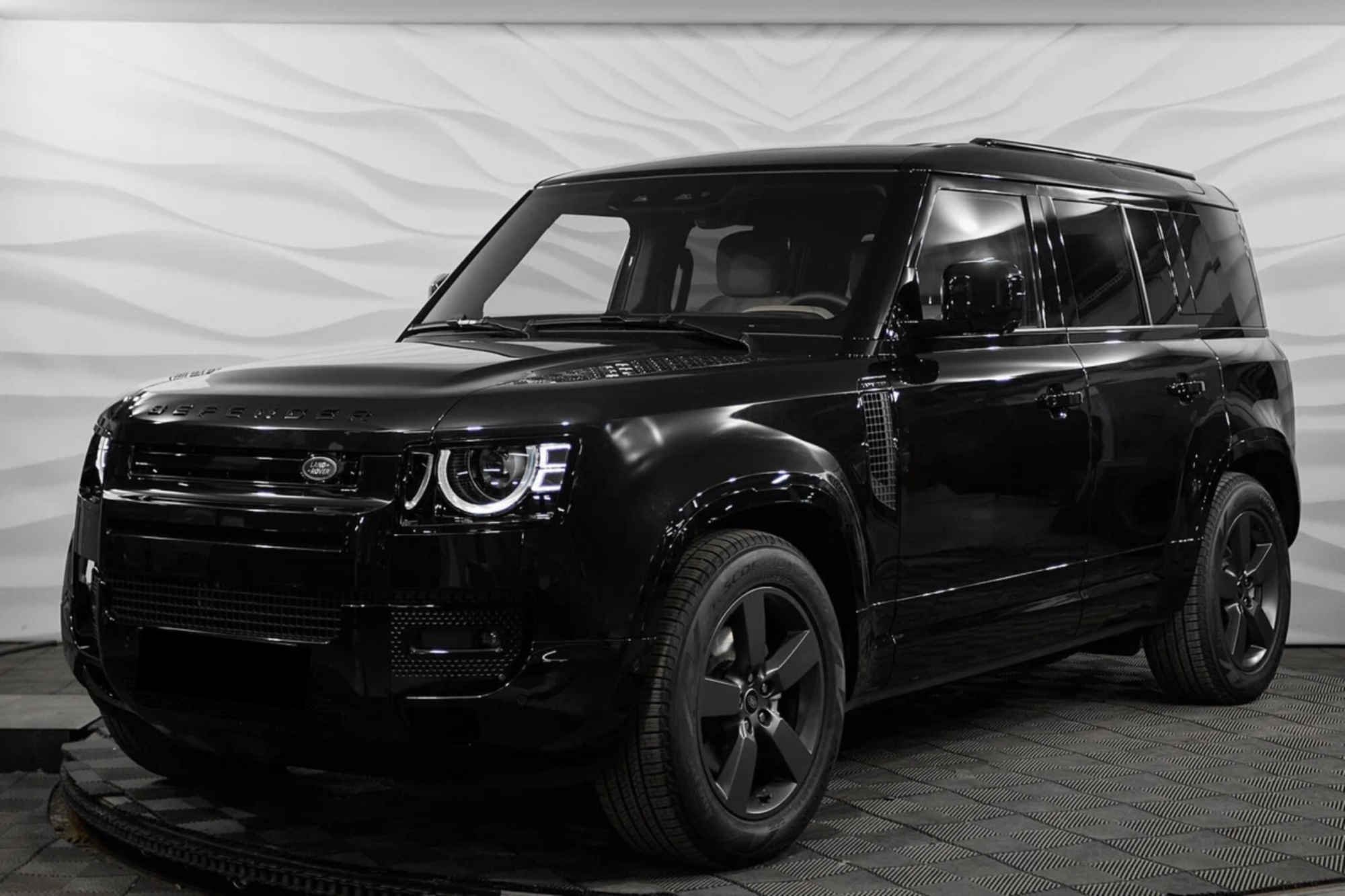 Land Rover Defender 110 Sort