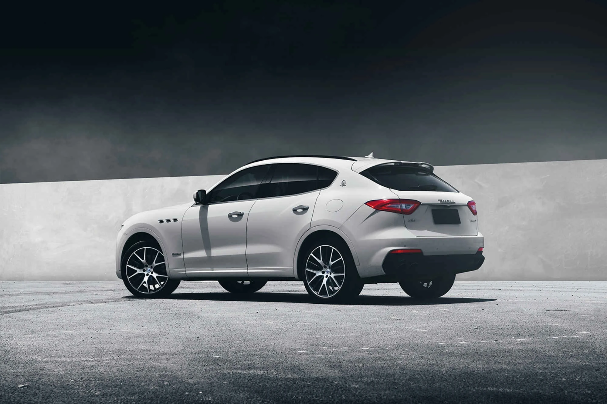 Maserati Levante Trofeo White