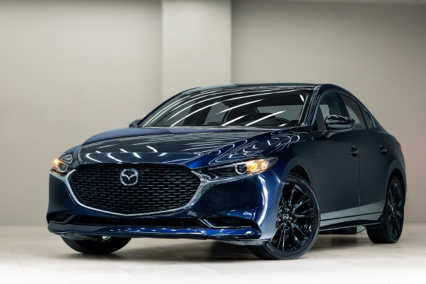 Mazda 3 Blå