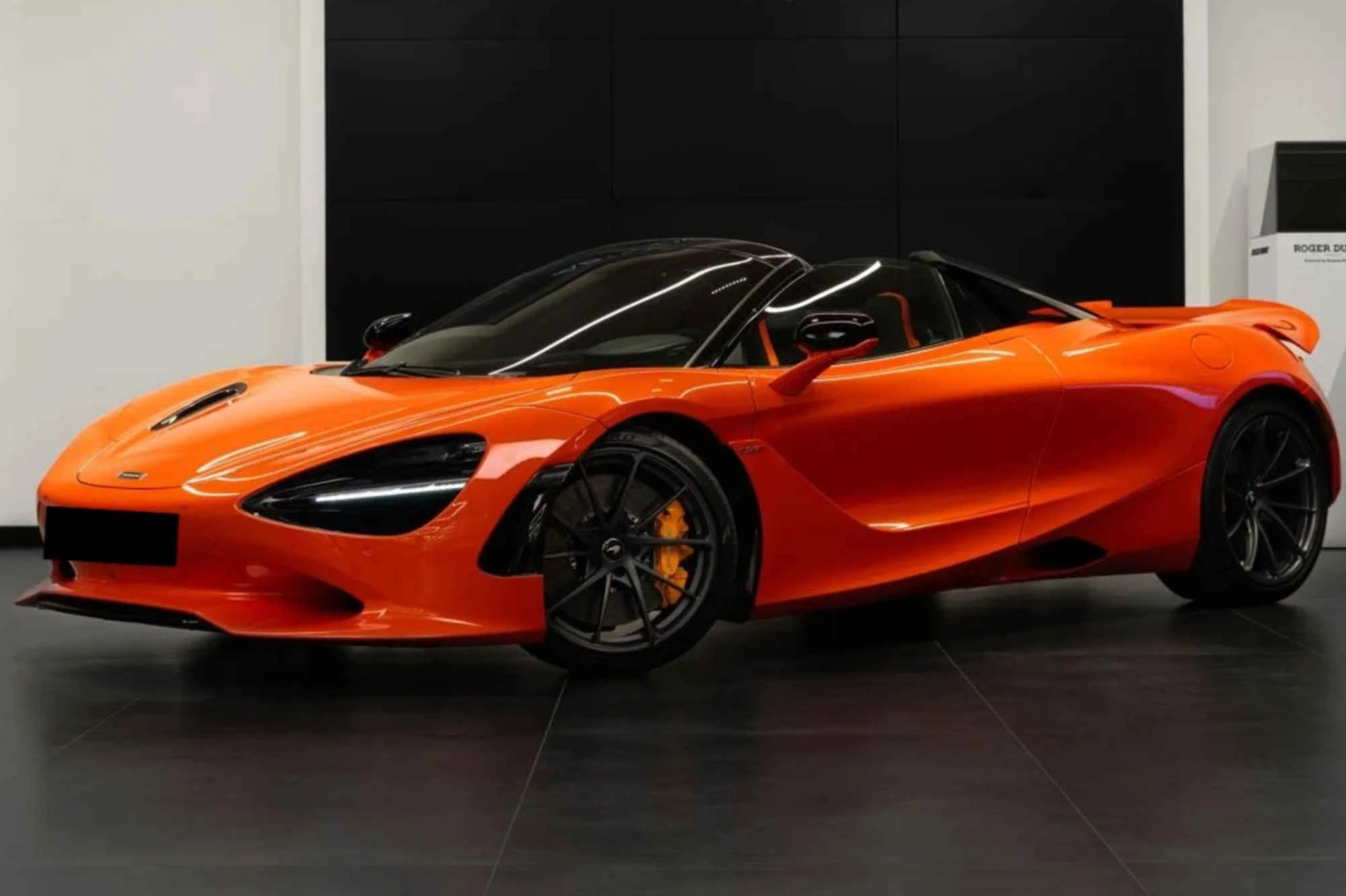 McLaren 750s Orange