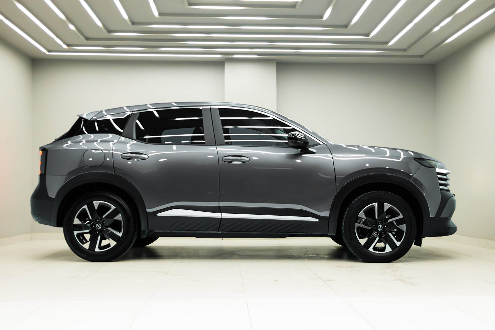 Nissan Kicks New Gen, серый