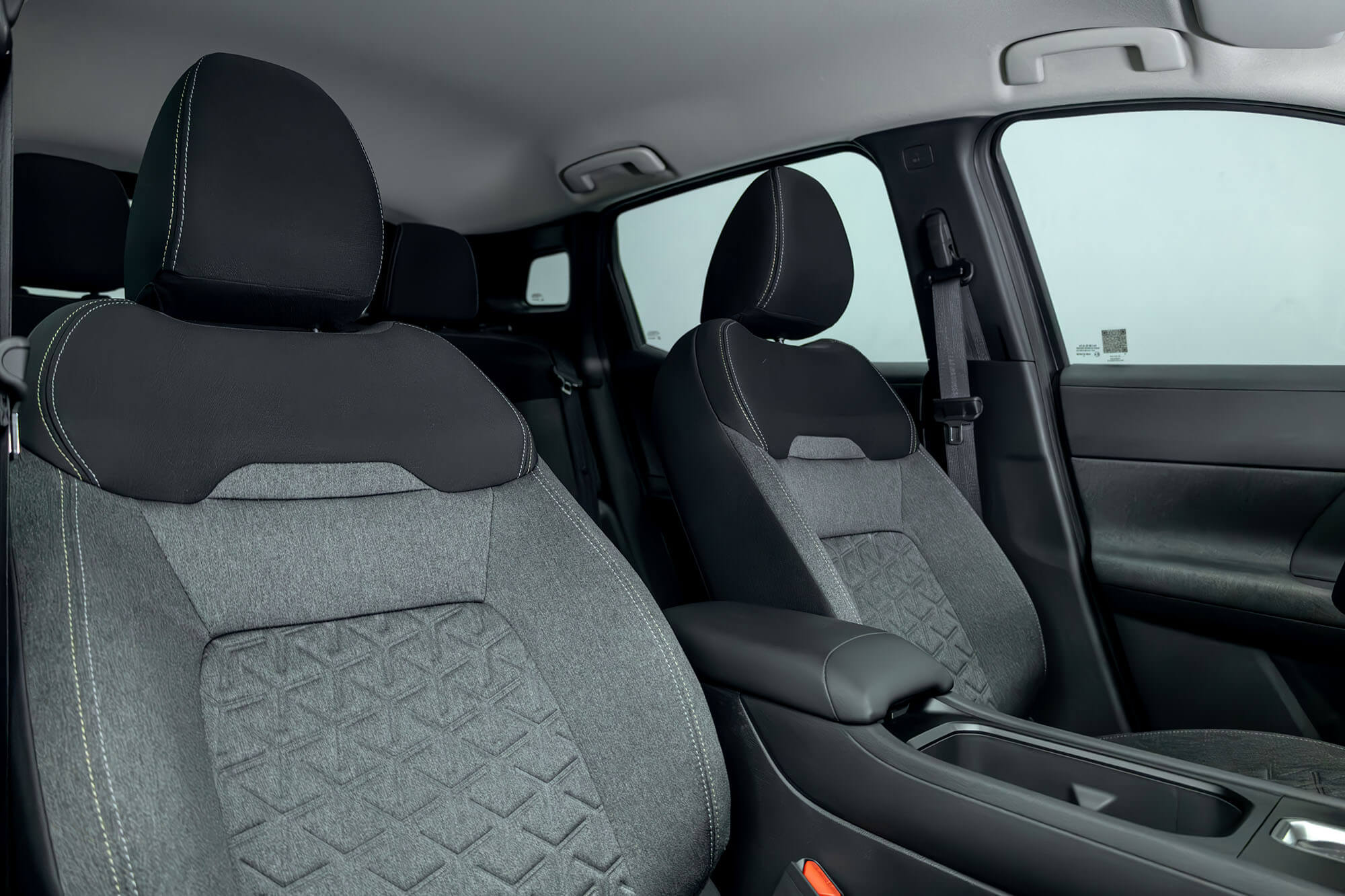Nissan Kicks New Gen, серый
