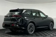 Nissan Pathfinder V Black