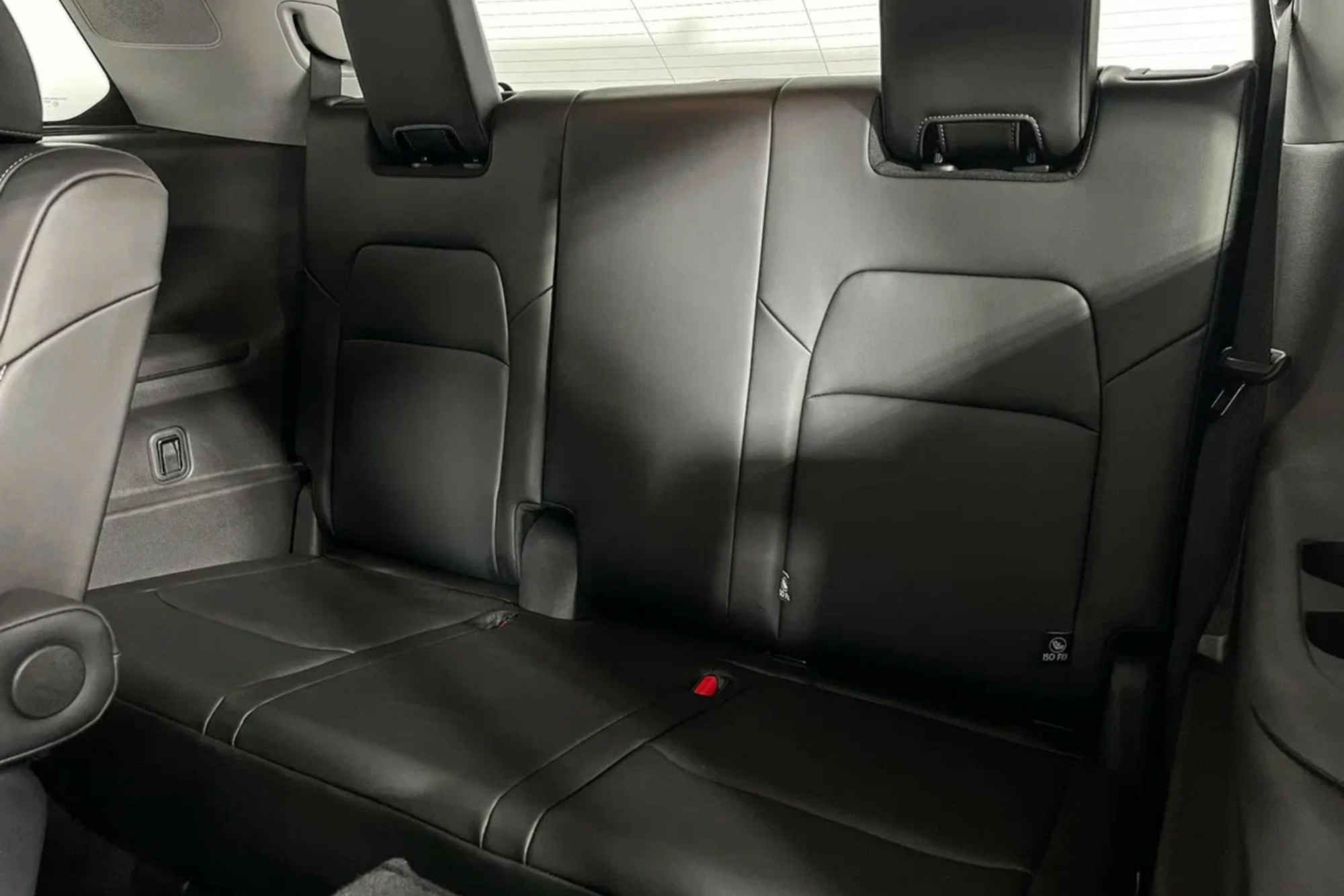 Nissan Pathfinder V Sort