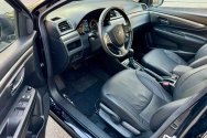 Suzuki Ciaz Svart