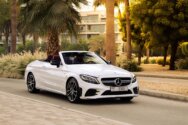 Mercedes بنز C43 AMG مكشوفة، بيضاء