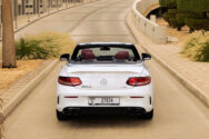 Mercedes بنز C43 AMG مكشوفة، بيضاء