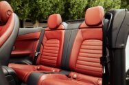 Mercedes بنز C43 AMG مكشوفة، بيضاء