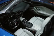 Audi R8 Spyder Blue video