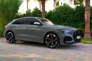 Audi RSQ8 Gri video