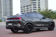 BMW X6M Wedstrijdgrijs video