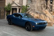 Dodge Challenger Mavi video