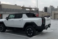 GMC Hummer EV White video