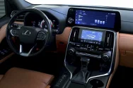 Lexus LX600 Schwarzes Video