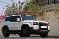 Видео о Toyota Prado New Gen в цвете «Белый жемчуг»